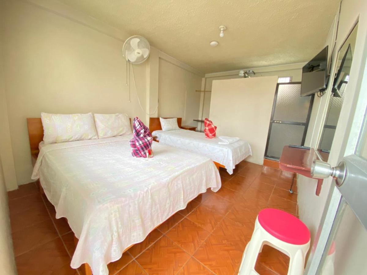 Historico Hostal Elizabeth Пуэрто-Айора Экстерьер фото